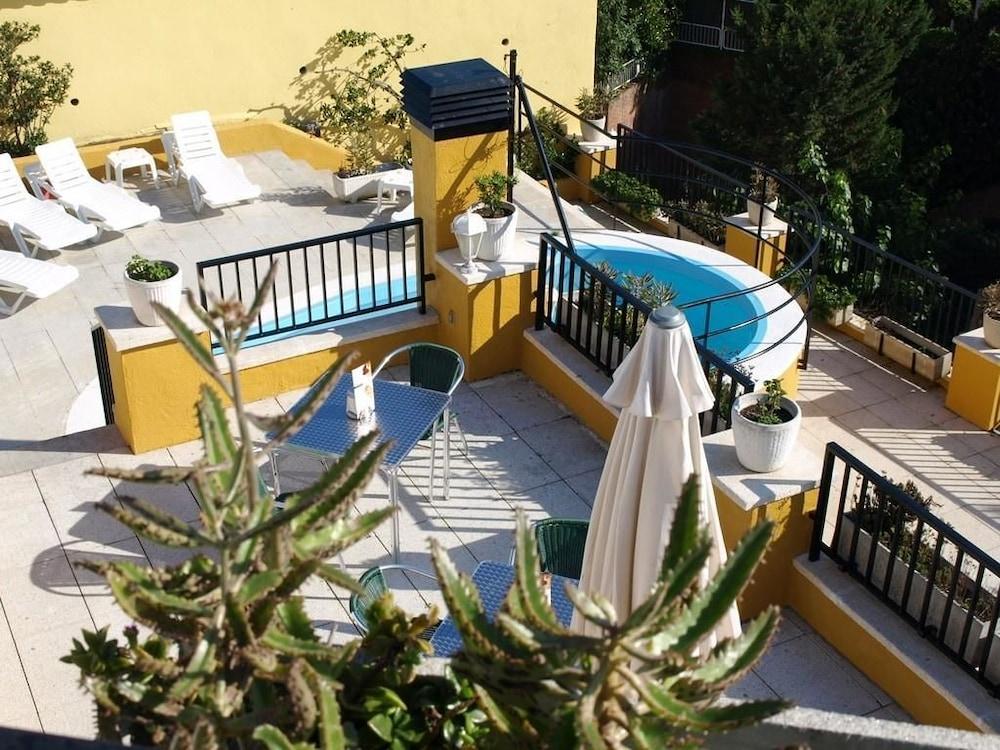 Apartaments Ar Enjoy Monjardi يوريت دي مار المظهر الخارجي الصورة