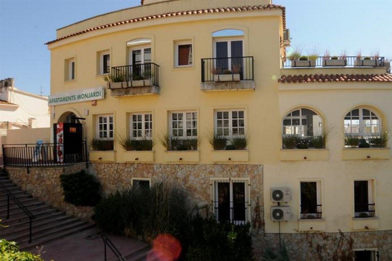 Apartaments Ar Enjoy Monjardi يوريت دي مار المظهر الخارجي الصورة