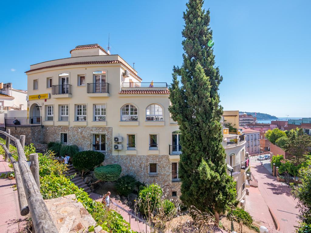 Apartaments Ar Enjoy Monjardi يوريت دي مار المظهر الخارجي الصورة
